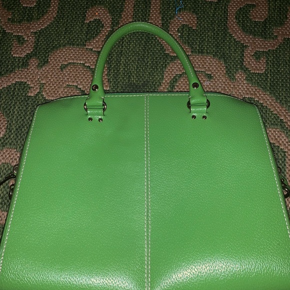 Green Kate Spade NY handbag - Picture 2 of 4